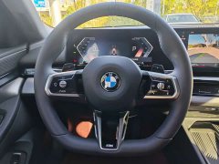BMW 5 Series Facelift 525Li M Sport Package - ფოტო 20