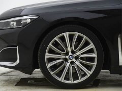 BMW 7 Series 740Li Premier Luxury Package - ფოტო 4