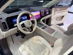 AITO M9 Extended Range Ultra 42kWh 6-Seater - ფოტო 4