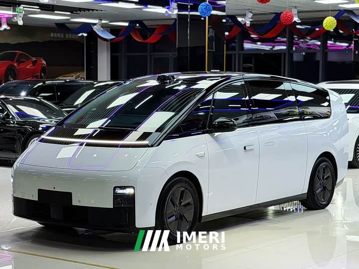 Li Auto Li Xiang MEGA 2024 Ultra - ავტომობილი ჩინეთიდან