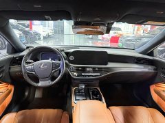 Lexus LS 500h Executive - ფოტო 7