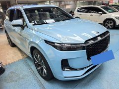 Li Auto ONE Extended Range 6-Seater - ფოტო 1