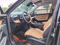 Geely Boyue L 1.5TD DCT Luxury - ფოტო 4