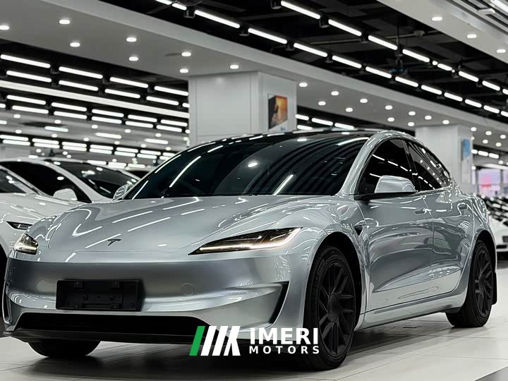Tesla Model 3 Rear-Wheel Drive