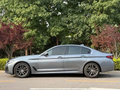 BMW 5 Series (Imported) 525i M Sport Package - ფოტო 2