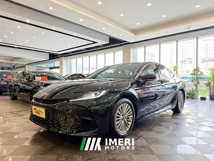 Toyota Camry 2024 Hybrid 2.0L HGVP Luxury - ავტომობილი ჩინეთიდან