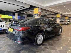 Toyota Camry 2024 Hybrid 2.0L HGVP Luxury - ფოტო 10