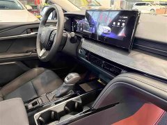 Toyota Camry 2024 Hybrid 2.0L HGVP Luxury - ფოტო 18