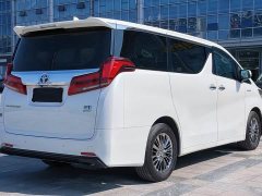 Toyota Alphard Hybrid 2.5L Luxury - ფოტო 5
