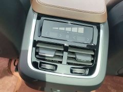 Volvo V90 Cross Country B5 AWD Plus - ფოტო 16
