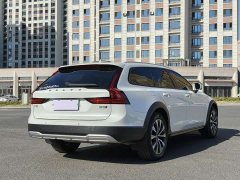 Volvo V90 Cross Country B5 AWD Plus - ფოტო 7