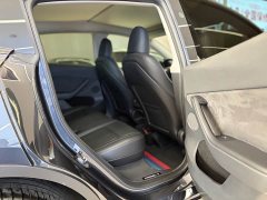 Tesla Model Y Long Range All-Wheel Drive - ფოტო 17