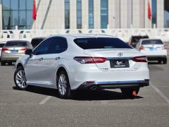 Toyota Camry 2.0G Luxury Edition - ფოტო 6