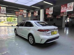Toyota Corolla 1.8L CVT Luxury - ფოტო 9