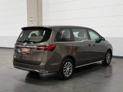 Buick GL8 Land Business Class Comfort Edition - ფოტო 2