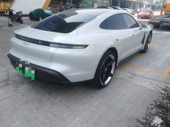 Porsche Taycan - ფოტო 9