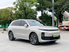 Li Auto L6 Pro - ფოტო 3