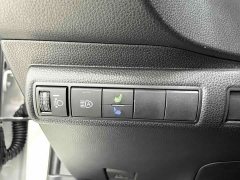 Toyota Corolla 1.8L CVT Luxury - ფოტო 11