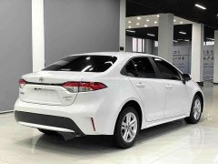 Toyota Corolla 1.8L CVT Luxury - ფოტო 6