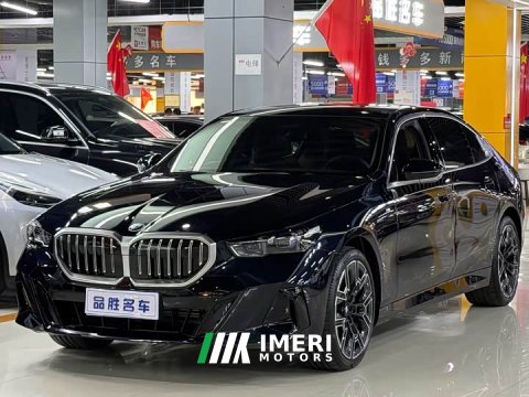 2025 BMW 5 Series 530Li Luxury M Sport Package - ავტომობილი ჩინეთიდან
