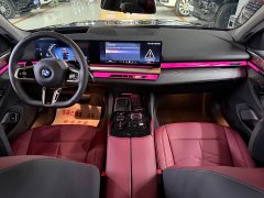 BMW 5 Series 530Li Luxury M Sport Package - ფოტო 10