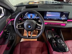 BMW 5 Series 530Li Luxury M Sport Package - ფოტო 11