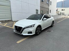 Nissan Teana 2.0L XL Comfort - ფოტო 1