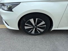Nissan Teana 2.0L XL Comfort - ფოტო 10