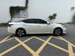 Nissan Teana 2.0L XL Comfort - ფოტო 13