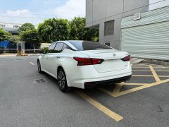 Nissan Teana 2.0L XL Comfort - ფოტო 16