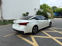 Nissan Teana 2.0L XL Comfort - ფოტო 18
