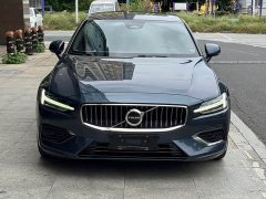 Volvo S60 B4 Smart Luxury Edition - ფოტო 2
