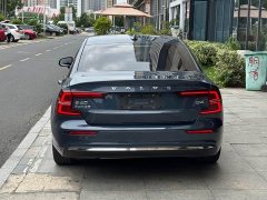 Volvo S60 B4 Smart Luxury Edition - ფოტო 5