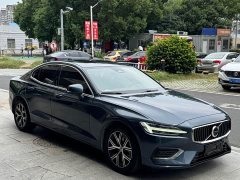 Volvo S60 B4 Smart Luxury Edition - ფოტო 9