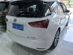 Buick GL6 323T Hybrid Connected Luxury - ფოტო 6