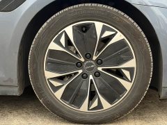 BYD Dolphin 550km Standard Range RWD Luxury - ფოტო 11