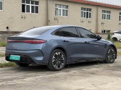 BYD Dolphin 550km Standard Range RWD Luxury - ფოტო 4