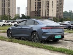 BYD Dolphin 550km Standard Range RWD Luxury - ფოტო 6