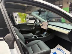 Tesla Model Y Long Range All-Wheel Drive 3D7 - ფოტო 8
