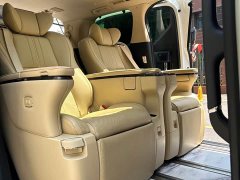 Toyota Alphard 2021 Hybrid 2.5L Premium Edition - ფოტო 13