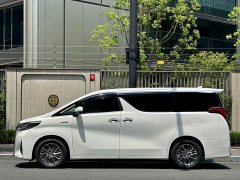 Toyota Alphard 2021 Hybrid 2.5L Premium Edition - ფოტო 4