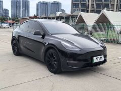 Tesla Model Y Standard Range RWD - ფოტო 4