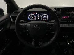 Toyota Camry 2.0S Sport - ფოტო 11