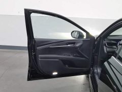 Toyota Camry 2.0S Sport - ფოტო 8