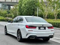 BMW 3 Series 320Li M Sport Package - ფოტო 4