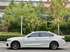 BMW 3 Series 320Li M Sport Package - ფოტო 7