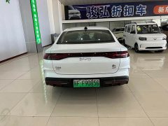 BYD Qin L DM-i 128KM Entry-Level - ფოტო 9