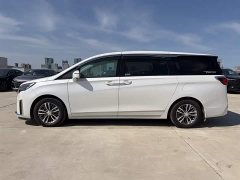 Buick GL8 ES Luxe Comfort - ფოტო 3