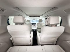 Buick GL8 New Energy Luxe Premium 7-Seater - ფოტო 15