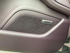 Porsche Taycan - ფოტო 9